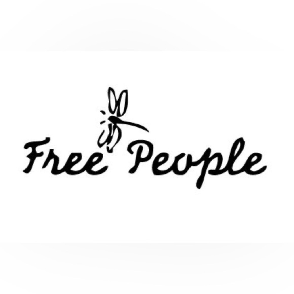FREE 🌸 PEOPLE Closet Section